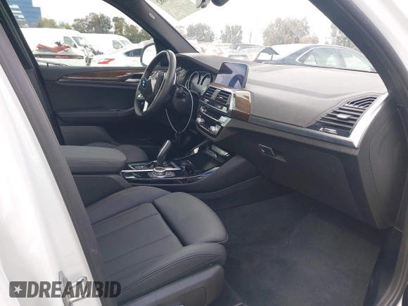 2021 BMW X3 sDrive30i with VIN 5UXTY3C01M9H12586, listed as a IAAI auction lot 42131082 with 44,206 mi miles. Bid and sale history available at carsss.com. Image 5.