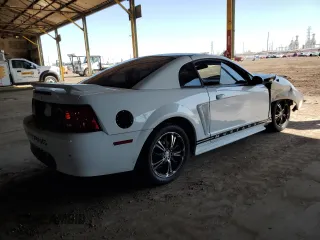 2004 Ford Mustang Standard with VIN 1FAFP40474F113842, listed as a Copart auction lot 49839455 with 257,592 mi miles and Salvage Title. Bid and sale history available at carsss.com. Image 3.