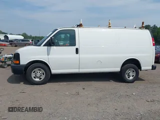 2016 Chevrolet Express Cargo с VIN 1GCWGAFF4G1273888, выставлен на аукционе IAAI как лот 42493324 с пробегом 282 019 миль миль и . История ставок и продаж доступна на DreamBid. Изображение 14.