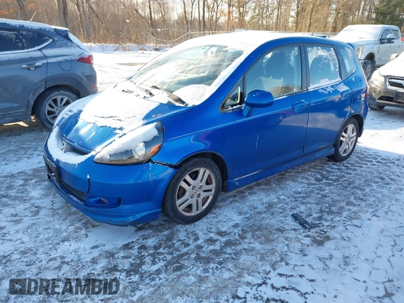 2007 Honda Fit Sport with VIN JHMGD37627S053777, listed as a IAAI auction lot 41458050 with 189,250 mi miles. Bid and sale history available at carsss.com. Image 2.