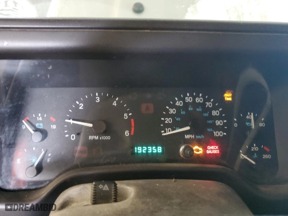 2000 Jeep Wrangler Sport with VIN 1J4FA49S3YP774436, listed as a Copart auction lot 89048935 with 192,358 mi miles and Clean Title. Bid and sale history available at carsss.com. Image 9.