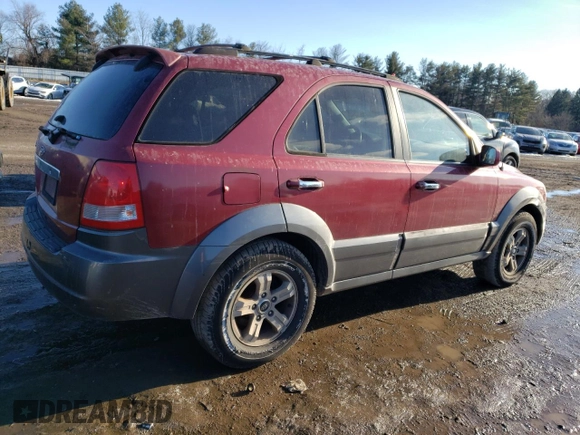 2004 Kia Sorento LX with VIN KNDJC733845234762, listed as a Copart auction lot 41697245 with 181,589 mi miles and Non Repairable. Bid and sale history available at carsss.com. Image 3.
