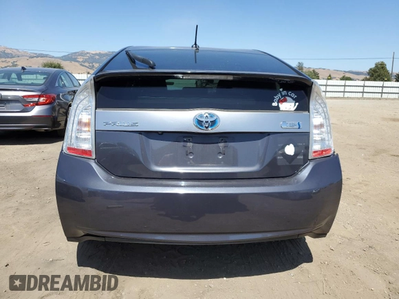 2014 Toyota Prius with VIN JTDKN3DP2E3057714, listed as a Copart auction lot 61210415 with 155,153 mi miles and Salvage title. Bid and sale history available at DreamBid. Image 6.