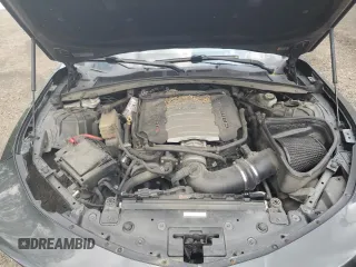 2017 Chevrolet Camaro 1SS z VIN 1G1FE1R72H0211867, wystawiony jako Copart lot #59097675 z przebiegiem 52 464 mil mil oraz Czysty tytuł • Clean title. Historia ofert i sprzedaży dostępna na DreamBid. Obrazek 11.