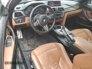 2020 BMW M4 with VIN WBS4Y9C05LFJ35088, listed as a Copart auction lot 55121474 with 28,933 mi miles. Bid and sale history available at carsss.com. Image 8.