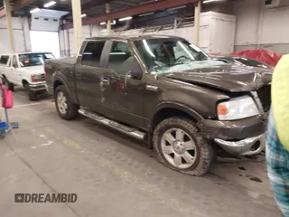 2008 Ford F-150 XLT with VIN 1FTPW14V08FB16008, listed as a IAAI auction lot 41343283 with 278,188 mi miles. Bid and sale history available at carsss.com. Image 1.