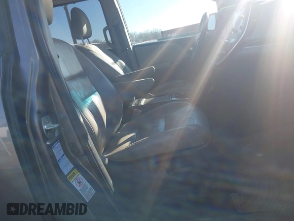 2016 Toyota Sienna Ltd with VIN 5TDDK3DC9GS140380, listed as a IAAI auction lot 41753383 with 215,123 mi miles. Bid and sale history available at carsss.com. Image 5.