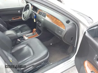 2005 Buick LaCrosse CXL z VIN 2G4WD562851192697, wystawiony jako IAAI lot #42077095 z przebiegiem 180 838 mil mil oraz . Historia ofert i sprzedaży dostępna na DreamBid. Obrazek 5.