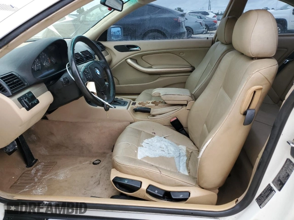 2000 BMW 3 Series 323Ci with VIN WBABM334XYJN84746, listed as a Copart auction lot 74561214 with 176,535 mi miles and Salvage Title. Bid and sale history available at DreamBid. Image 7.
