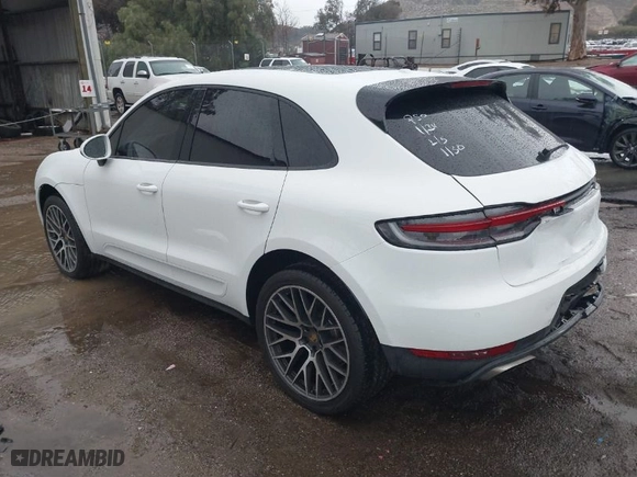 2019 Porsche Macan with VIN WP1AA2A59KLB00251, listed as a IAAI auction lot 41556014 with 53,078 mi miles. Bid and sale history available at carsss.com. Image 3.
