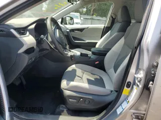 2022 Toyota RAV4 Hybrid XLE z VIN 4T3RWRFV1NU071840, wystawiony jako Copart lot #64656285 z przebiegiem 39 521 mil mil oraz Szkoda całkowita • Salvage title. Historia ofert i sprzedaży dostępna na DreamBid. Obrazek 7.