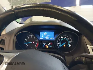 2013 Ford Focus SE with VIN 1FADP3K26DL336078, listed as a IAAI auction lot 41754365 with 104,568 mi miles. Bid and sale history available at carsss.com. Image 7.