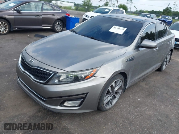 2015 Kia Optima SXL Turbo с VIN 5XXGR4A60FG513223, выставлен на аукционе IAAI как лот 42590539 с пробегом 181 035 миль миль и . История ставок и продаж доступна на DreamBid. Изображение 17.