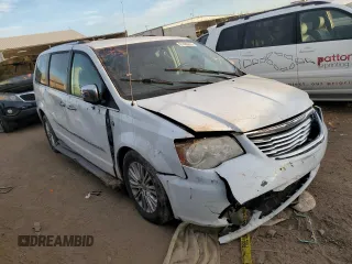 2014 Chrysler Town & Country Touring-L with VIN 2C4RC1CG7ER310737, listed as a Copart auction lot 81495244 with 129,021 mi miles and Salvage Title. Bid and sale history available at carsss.com. Image 4.