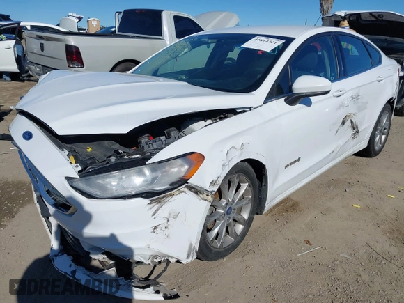 2018 Ford Fusion SE z VIN 3FA6P0LU3JR102971, wystawiony jako IAAI lot #41814321 z przebiegiem 135 472 mil mil oraz . Historia ofert i sprzedaży dostępna na DreamBid. Obrazek 2.