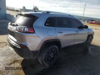 2019 Jeep Cherokee Latitude Plus with VIN 1C4PJLLB3KD187112, listed as a Copart auction lot 52975845 with 176,546 mi miles and Clean Title. Bid and sale history available at carsss.com. Image 3.