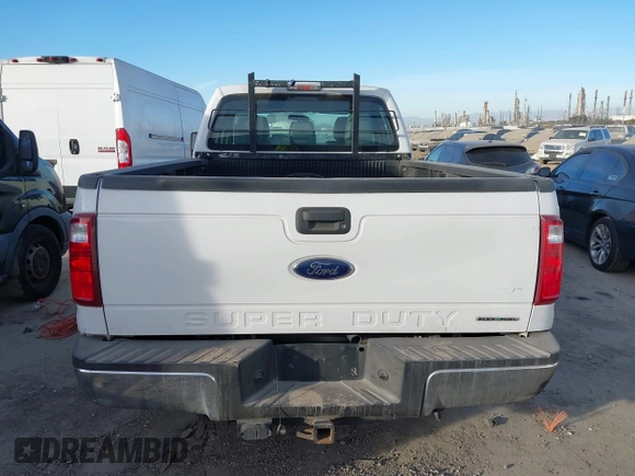 2015 Ford F-250 XL с VIN 1FT7W2A65FED67645, выставлен на аукционе IAAI как лот 41366127 с пробегом 112 056 миль миль и . История ставок и продаж доступна на DreamBid. Изображение 16.