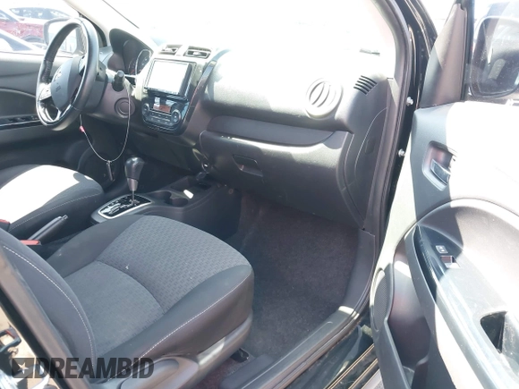 2017 Mitsubishi Mirage SE z VIN ML32A4HJ5HH008640, wystawiony jako IAAI lot #42281992 z przebiegiem 58 254 mil mil oraz . Historia ofert i sprzedaży dostępna na DreamBid. Obrazek 5.