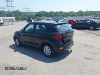 2022 Hyundai Venue SE with VIN KMHRB8A37NU207652, listed as a IAAI auction lot 42536051 with 36,828 mi miles and . Bid and sale history available at DreamBid. Image 3.