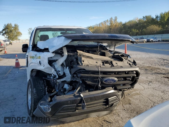 2022 Ford F-150 XL with VIN 1FTMF1C58NKD57399, listed as a Copart auction lot 75652684 with Not provided miles and Salvage title. Bid and sale history available at DreamBid. Image 5.