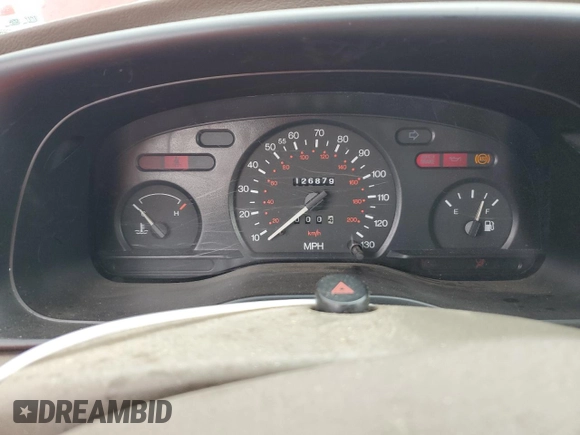 2000 Ford Contour SE Fleet z VIN 1FAFP6636YK142708, wystawiony jako Copart lot #77976124 z przebiegiem 126 879 mil mil oraz Szkody całkowita. Historia ofert i sprzedaży dostępna na DreamBid. Obrazek 9.