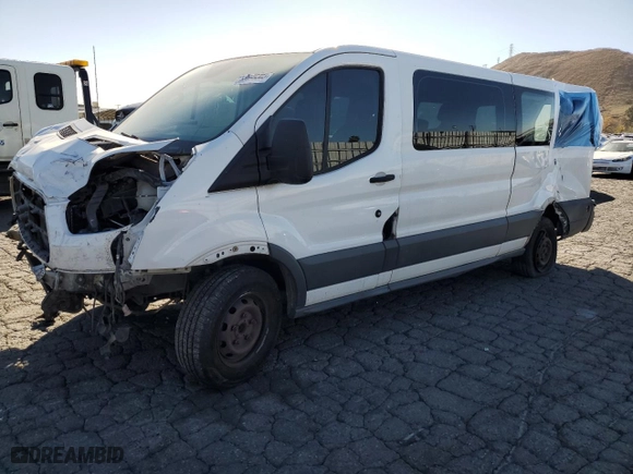 2017 Ford Transit Wagon XL with VIN 1FBZX2ZM1HKA52259, listed as a Copart auction lot 88699305 with 498,460 mi miles and Salvage Title. Bid and sale history available at carsss.com. Image 1.