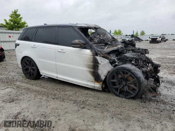 2020 Land Rover Range Rover Sport SVR with VIN SALWZ2RE5LA723022, listed as a Copart auction lot 68786574 with 0 mi miles and Non Repairable. Bid and sale history available at carsss.com. Image 4.