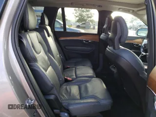 2020 Volvo XC90 Inscription with VIN YV4A22PL8L1573749, listed as a Copart auction lot 60938734 with 100,982 mi miles and Salvage Title. Bid and sale history available at carsss.com. Image 10.