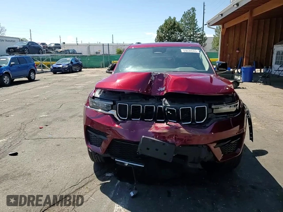 2023 Jeep Grand Cherokee Laredo with VIN 1C4RJHAG9PC514520, listed as a Copart auction lot 55630505 with 31,057 mi miles and Salvage title. Bid and sale history available at DreamBid. Image 13.