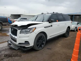 2022 Lincoln Navigator Black Label z VIN 5LMJJ3TT5NEL12844, wystawiony jako Copart lot #58589635 z przebiegiem Nie podano mil oraz Szkoda całkowita • Salvage title. Historia ofert i sprzedaży dostępna na DreamBid. Obrazek 1.