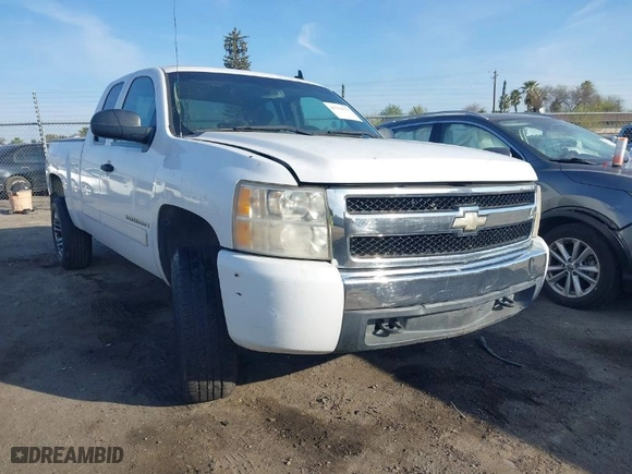 2008 Chevrolet Silverado 1500 LT w/1LT with VIN 2GCEK19J381123017, listed as a IAAI auction lot 41754727 with 172,530 mi miles. Bid and sale history available at carsss.com. Image 1.