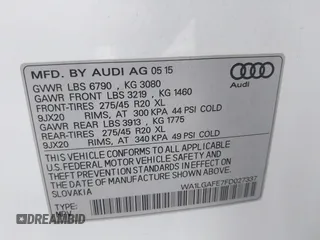 2015 Audi Q7 Premium Plus с VIN WA1LGAFE7FD027337, выставлен на аукционе IAAI как лот 42182400 с пробегом 82 269 миль миль и . История ставок и продаж доступна на DreamBid. Изображение 9.