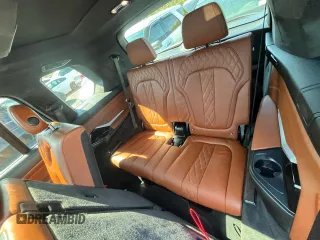 2022 BMW X7 M50i z VIN 5UXCX6C09N9K44917, wystawiony jako Copart lot #54822275 z przebiegiem 123 855 mil mil oraz Tytuł czysty. Historia ofert i sprzedaży dostępna na DreamBid. Obrazek 6.