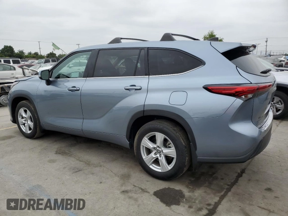 2022 Toyota Highlander LE z VIN 5TDZZRAH7NS101157, wystawiony jako Copart lot #58415605 z przebiegiem 29 941 mil mil oraz Szkoda całkowita • Salvage title. Historia ofert i sprzedaży dostępna na DreamBid. Obrazek 2.