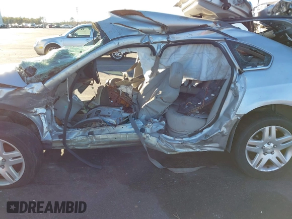 2007 Chevrolet Impala LT with VIN 2G1WC58R779298430, listed as a IAAI auction lot 40954882 with Not Provided miles and . Bid and sale history available at DreamBid. Image 6.