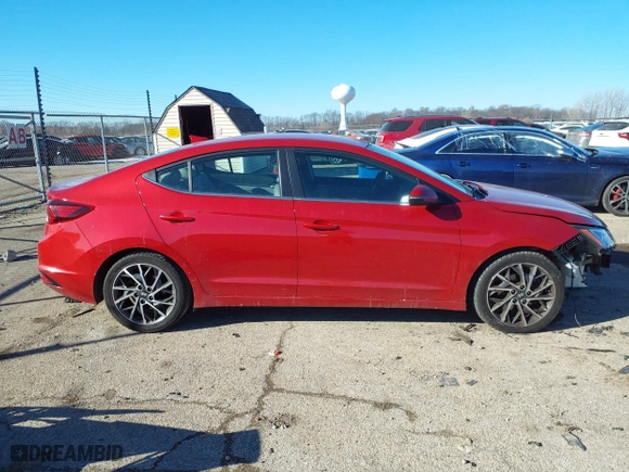 2019 Hyundai Elantra SEL with VIN 5NPD84LF1KH416064, listed as a IAAI auction lot 41427740 with 89,740 mi miles. Bid and sale history available at carsss.com. Image 14.