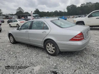 2000 Mercedes-Benz S-Class with VIN WDBNG75J1YA106781, listed as a Copart auction lot 70978664 with 214,330 mi miles and Salvage Title. Bid and sale history available at carsss.com. Image 2.