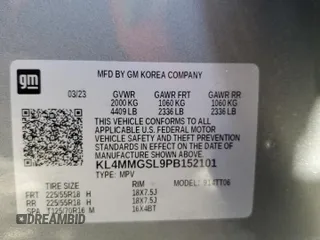 2023 Buick Encore GX Essence z VIN KL4MMGSL9PB152101, wystawiony jako Copart lot #43741825 z przebiegiem 7 605 mil mil oraz Szkoda całkowita • Salvage title. Historia ofert i sprzedaży dostępna na DreamBid. Obrazek 16.