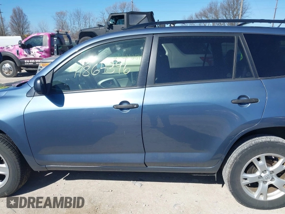 2012 Toyota RAV4 with VIN JTMBK4DV9C5108639, listed as a IAAI auction lot 41864396 with 162,182 mi miles. Bid and sale history available at carsss.com. Image 15.