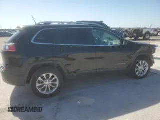 2019 Jeep Cherokee Latitude with VIN 1C4PJLCB9KD203992, listed as a Copart auction lot 52029165 with 135,534 mi miles and Salvage Title. Bid and sale history available at carsss.com. Image 3.