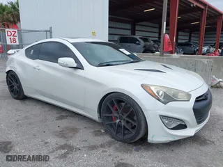 2013 Hyundai Genesis Coupe 3.8 R-Spec with VIN KMHHU6KJ2DU108081, listed as a IAAI auction lot 41650433 with 80,964 mi miles. Bid and sale history available at carsss.com. Image 1.