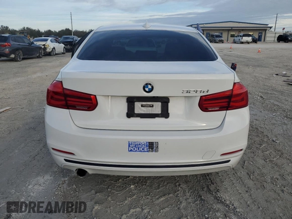 2018 BMW 3 Series 328d with VIN WBA8E5C53JA245943, listed as a Copart auction lot 38921814 with 102,382 mi miles and . Bid and sale history available at DreamBid. Image 6.