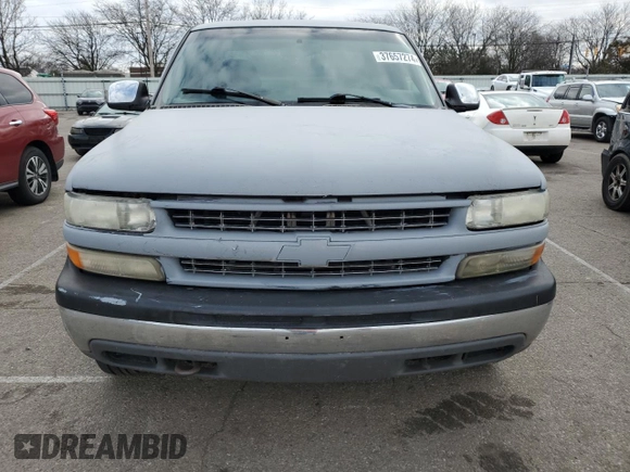 2000 Chevrolet Silverado 2500 LT with VIN 1GCGK29U2YE430010, listed as a Copart auction lot 37657274 with 329,629 mi miles and Clean Title. Bid and sale history available at carsss.com. Image 5.
