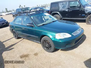 2000 Honda Civic DX z VIN 1HGEJ6524YL028170, wystawiony jako IAAI lot #42485414 z przebiegiem 121 589 mil mil oraz . Historia ofert i sprzedaży dostępna na DreamBid. Obrazek 1.