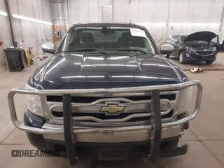 2008 Chevrolet Silverado 1500 LTZ with VIN 2GCEK19J081245477, listed as a IAAI auction lot 41754954 with 220,214 mi miles. Bid and sale history available at carsss.com. Image 13.