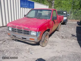1991 Nissan Trucks 2WD XE with VIN 1N6SD11S2MC336754, listed as a IAAI auction lot 41969326 with 194,400 mi miles. Bid and sale history available at carsss.com. Image 2.