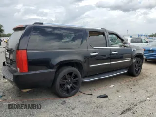 2008 Cadillac Escalade ESV z VIN 1GYFK66888R172346, wystawiony jako Copart lot #61013275 z przebiegiem 200 453 mil mil oraz Czysty tytuł • Clean title. Historia ofert i sprzedaży dostępna na DreamBid. Obrazek 3.