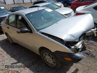 2005 Ford Focus S with VIN 1FAFP34N65W311598, listed as a IAAI auction lot 42098635 with 123,738 mi miles and . Bid and sale history available at DreamBid. Image 1.