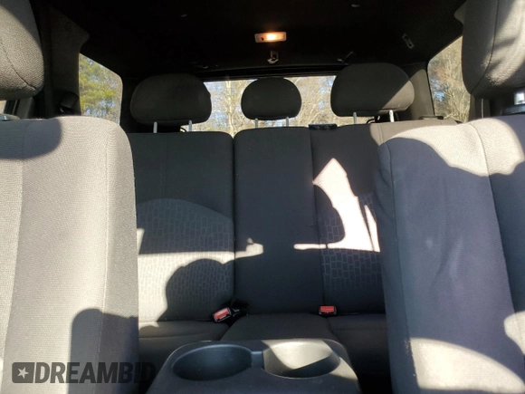 2008 Mercury Mariner with VIN 4M2CU81Z88KJ45620, listed as a Copart auction lot 45960965 with 201,112 mi miles and Salvage title. Bid and sale history available at DreamBid. Image 10.