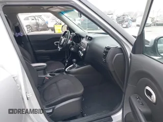 2016 Kia Soul z VIN KNDJN2A2XG7874598, wystawiony jako IAAI lot #41180041 z przebiegiem 124 346 mil mil oraz . Historia ofert i sprzedaży dostępna na DreamBid. Obrazek 5.